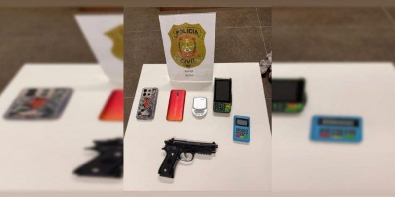 Suspeito detido pela 32ª DP em Samambaia Sul com simulacro de arma