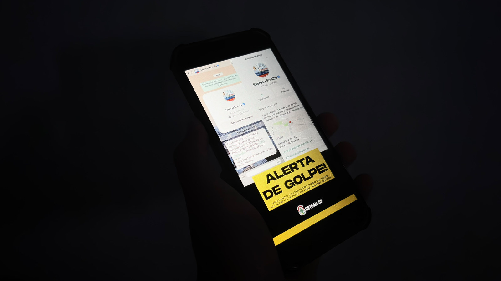Celular com comunicado de alerta de golpe do Detran-DF